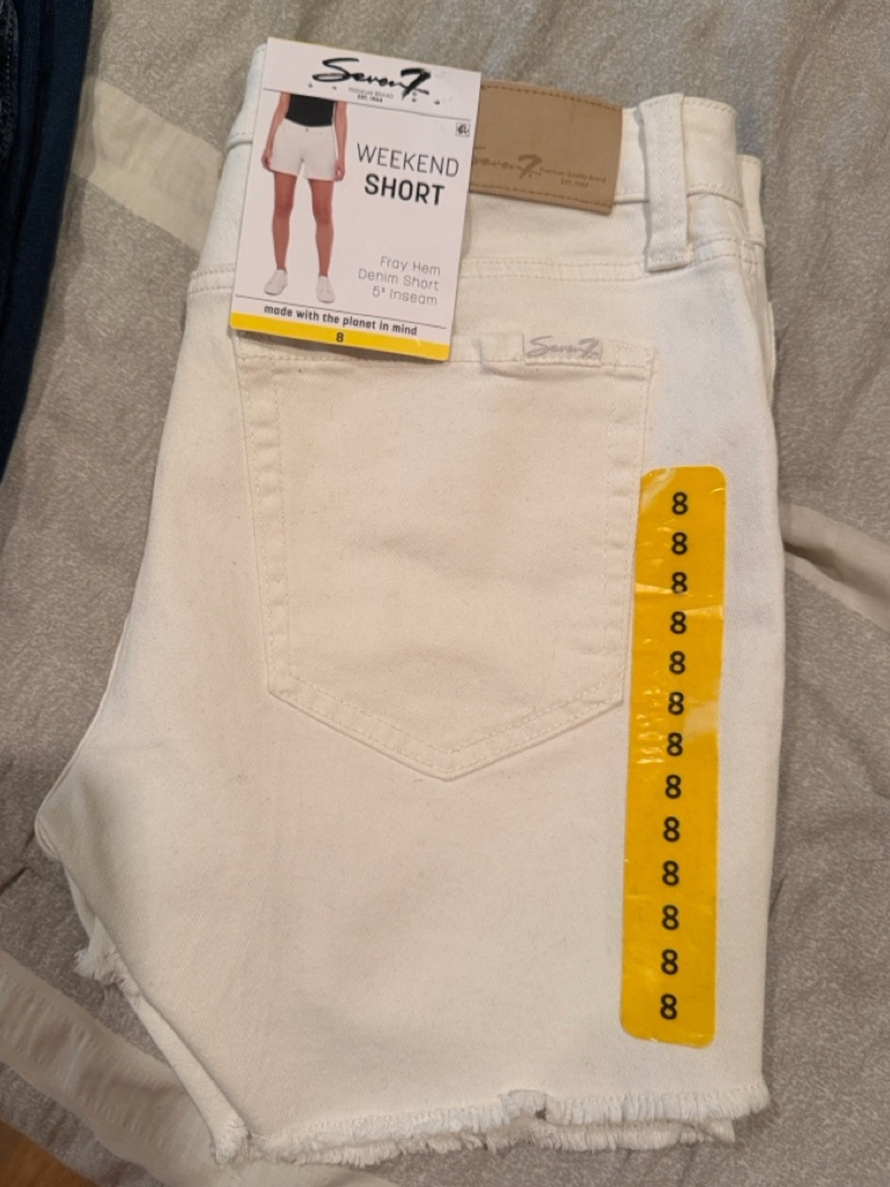 Seven7 White Frayed Hem Weekend Short